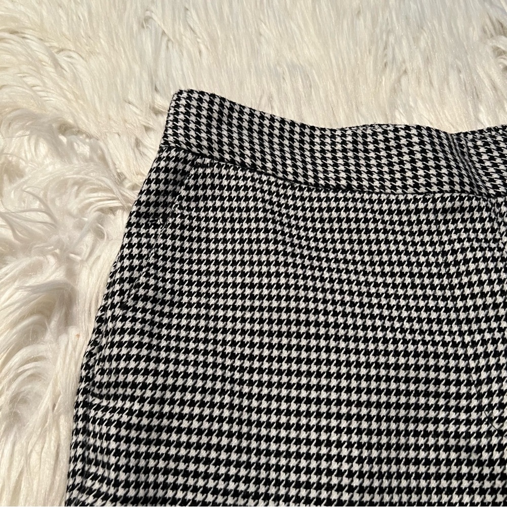 Zara Basic Cropped Houndstooth Trousers White Bla… - image 8